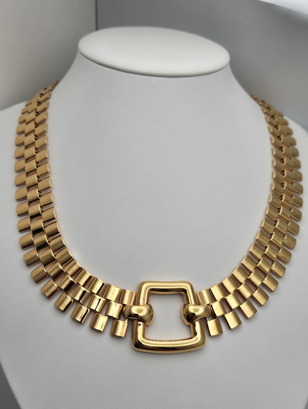 Monet Gold Tone Watch Band Collar Choker Necklace Articulated 18" Vintage